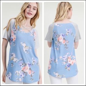 NWT Womens First ❤️Love Floral Print Top